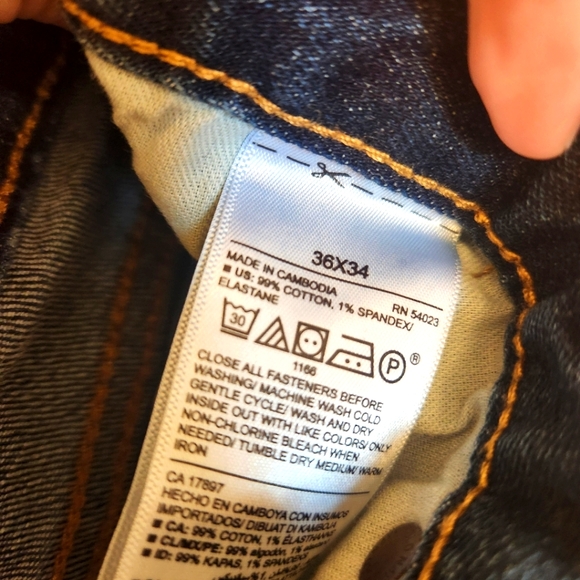 Men's Old Navy Jean Bundle - 36 ×34 - Picture 9 of 10